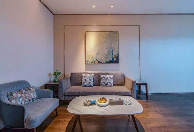 Hotelli Egret Island Lakeside