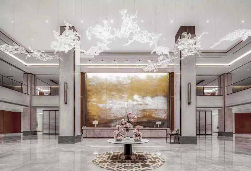 Hotelli Egret Island Lakeside