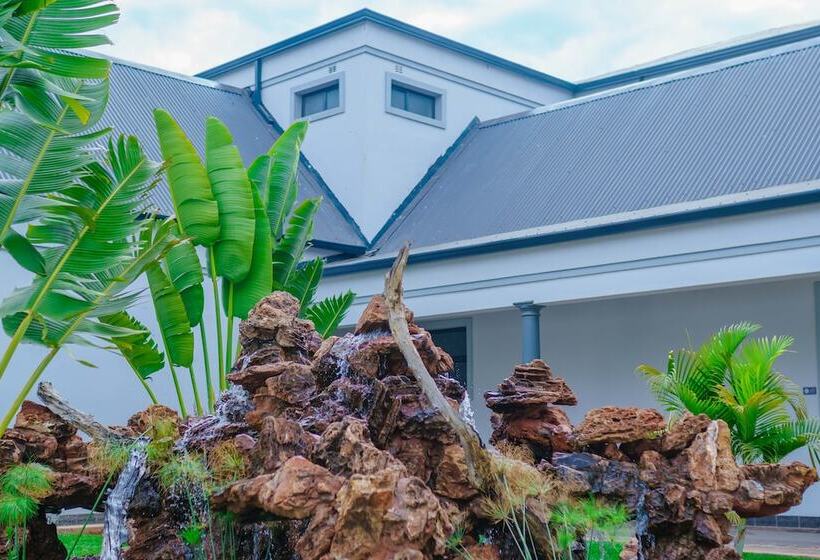 هتل Ezulwini Villa