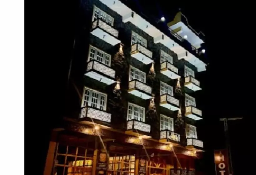 هتل 5star & Restaurant Skardu
