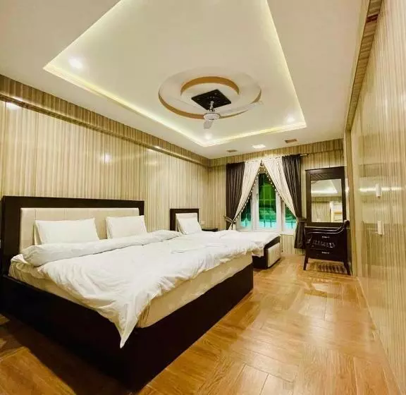 هتل 5star & Restaurant Skardu