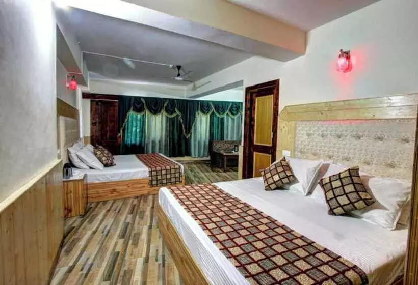ホテル Goroomgo Highway Inn Manali