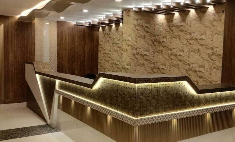 Отель Jyoti International