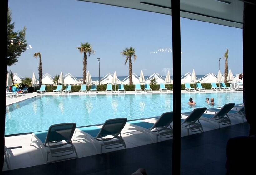 Отель Luxury Premium Finese