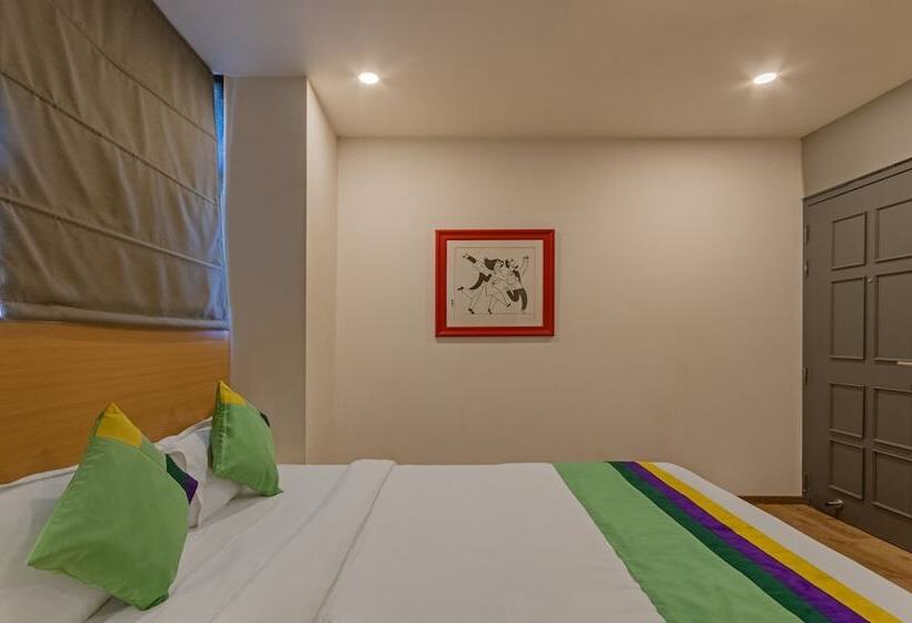 Hotelli Treebo Trend The Square