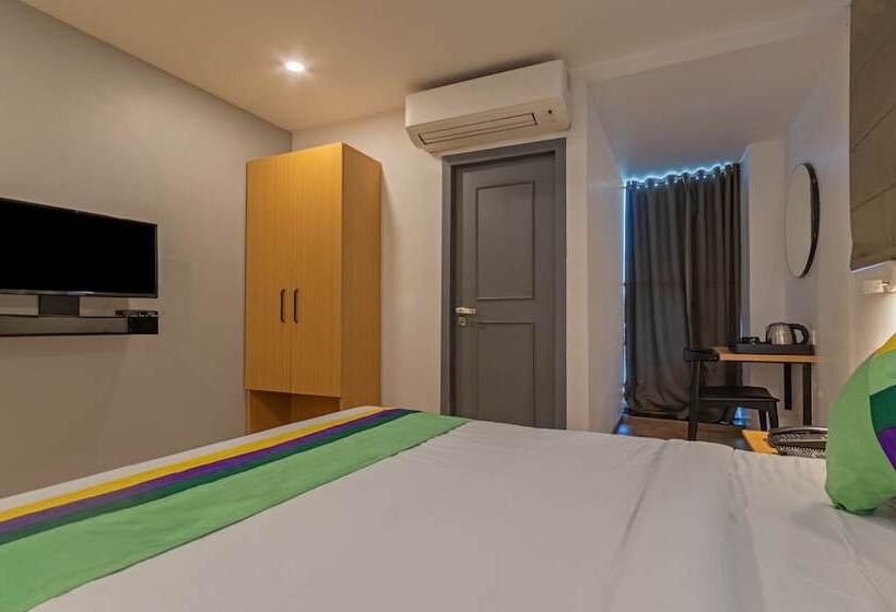 Hotelli Treebo Trend The Square