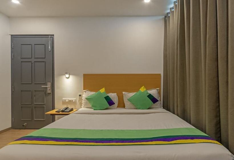 Hotelli Treebo Trend The Square