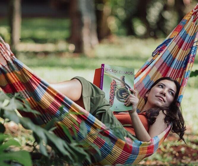 Отель Overo Lodge & Selva