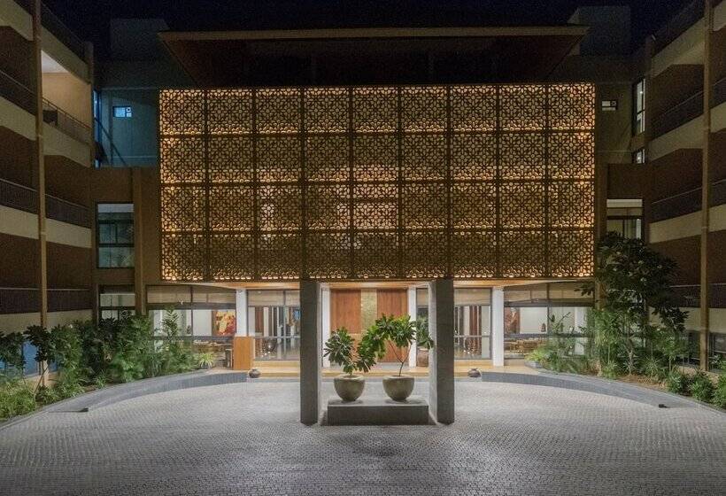 هتل Pathikashram Nilaya