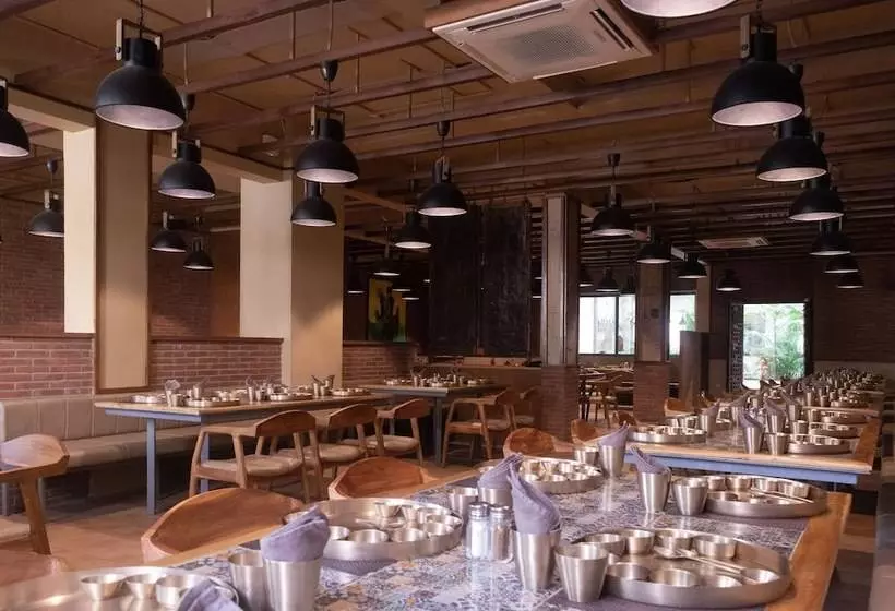 ホテル Pathikashram Nilaya