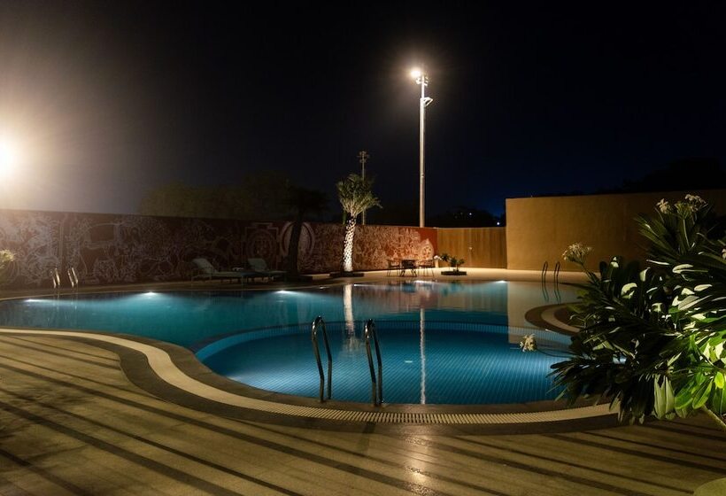 هتل Pathikashram Nilaya