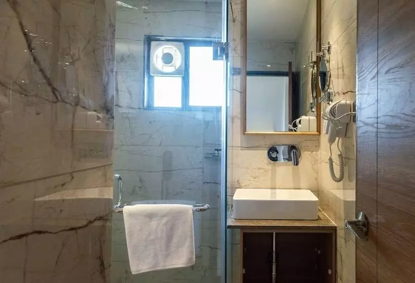 ホテル Pathikashram Nilaya