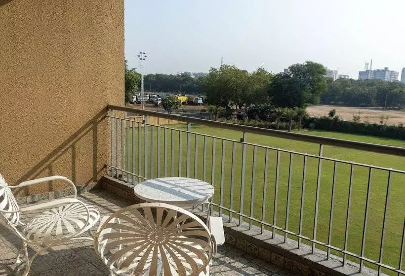 ホテル Pathikashram Nilaya