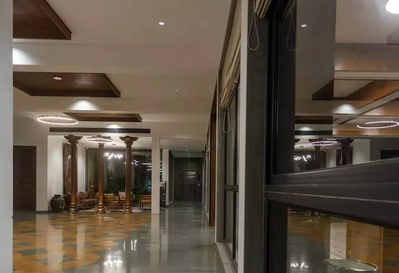 ホテル Pathikashram Nilaya