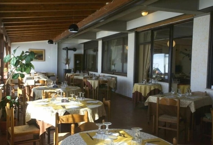 ホテル Rifugio Alantino