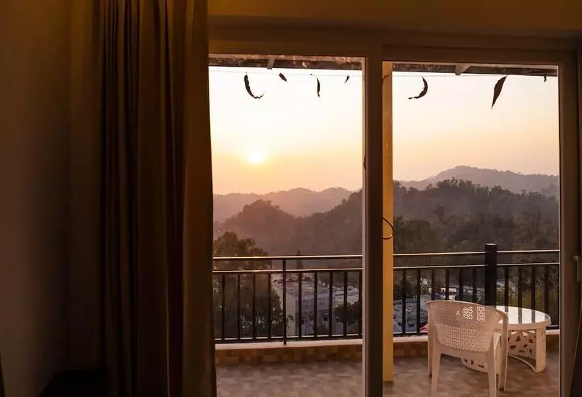 Hotelli The Bougainvillea Retreat Dehradun