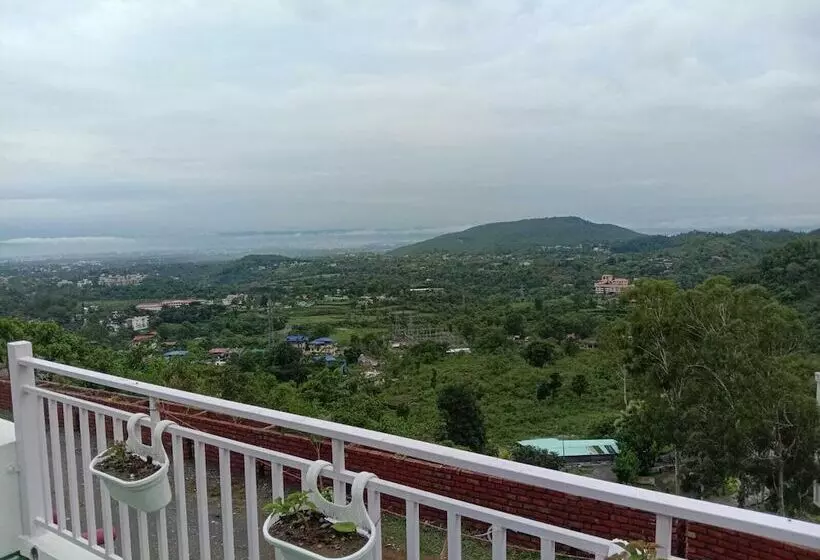 Hotelli The Bougainvillea Retreat Dehradun