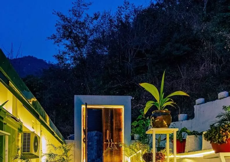 Hotelli The Bougainvillea Retreat Dehradun