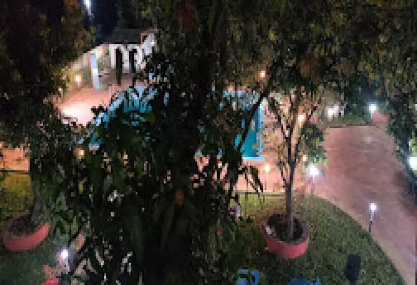 Hotel Smita Baug