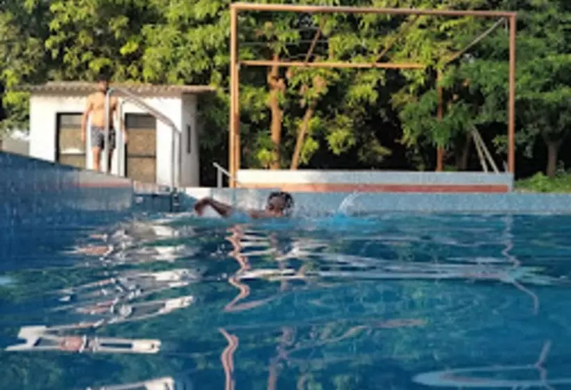 Hotel Smita Baug