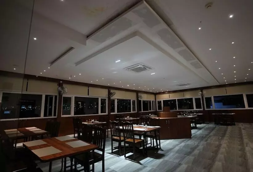 Hotelli The Eden Park Boutique