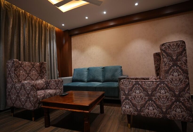 ホテル The Eden Park Boutique