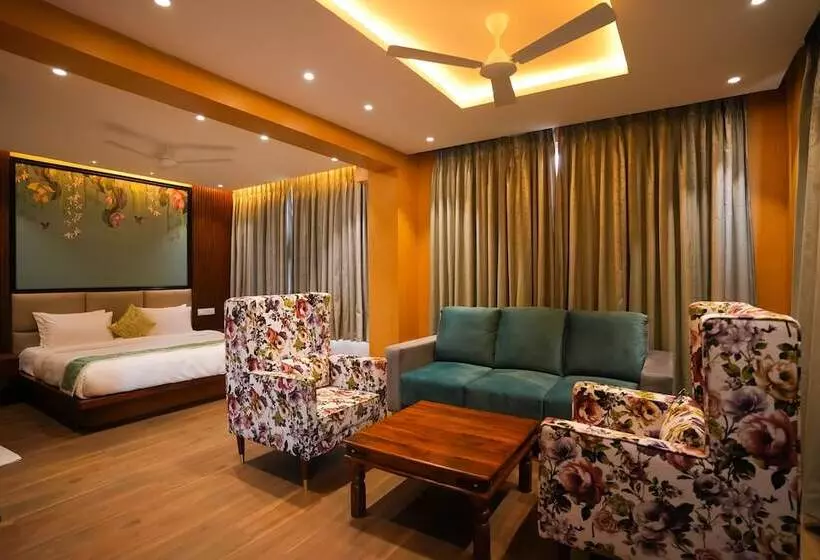 Hotelli The Eden Park Boutique