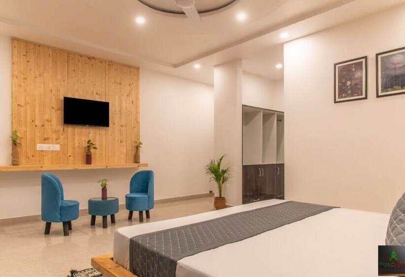 فندق The Green Land Kasauli