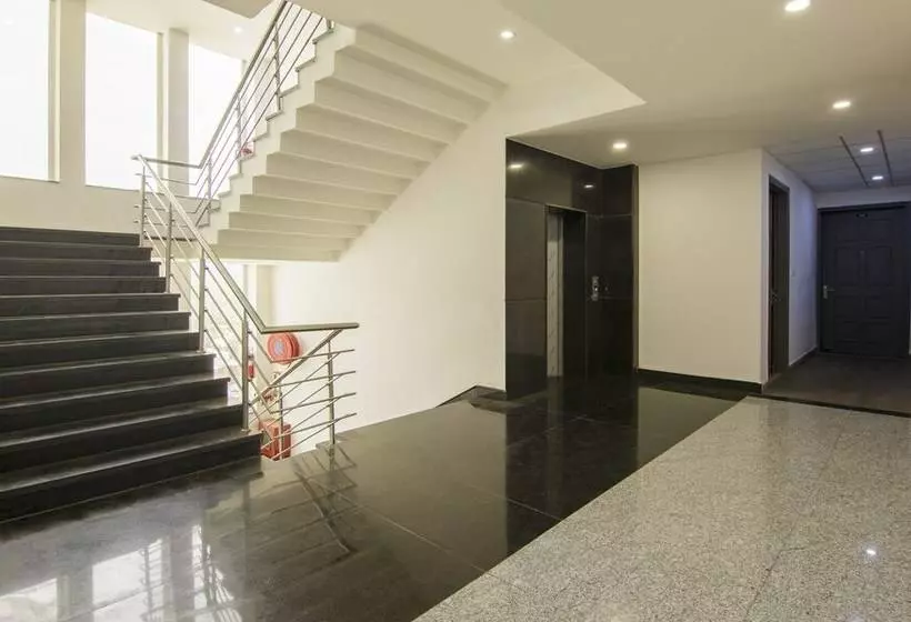 Hotelli Treebo Noida Express