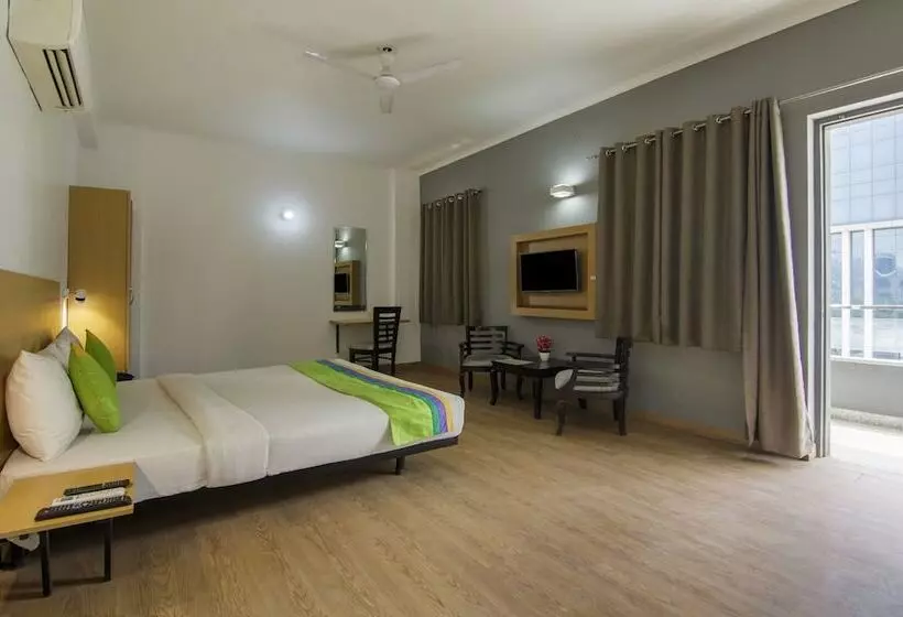 Hotelli Treebo Noida Express