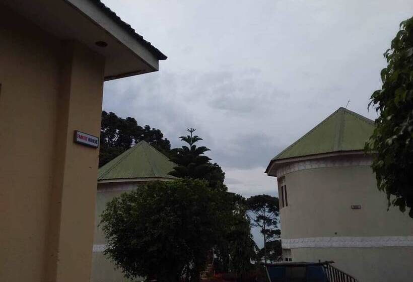 هتل Wamala Resort