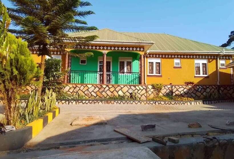 هتل Wamala Resort