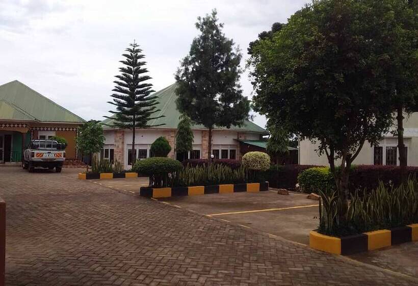 هتل Wamala Resort