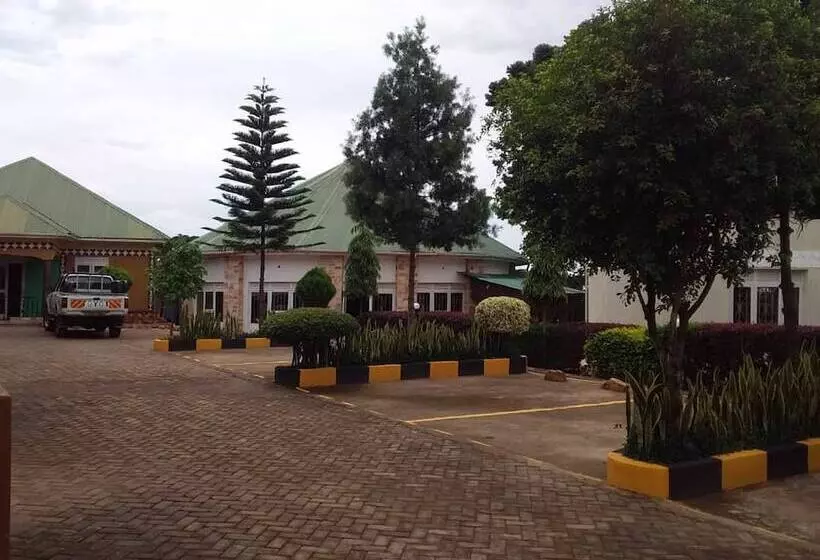 هتل Wamala Resort