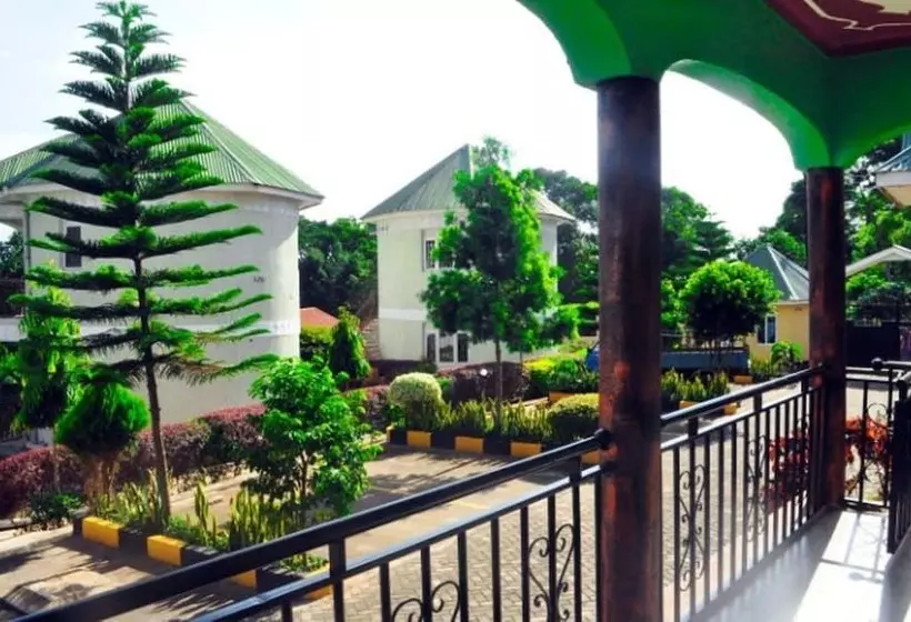 هتل Wamala Resort