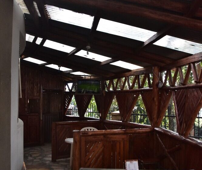 هتل Wamala Resort