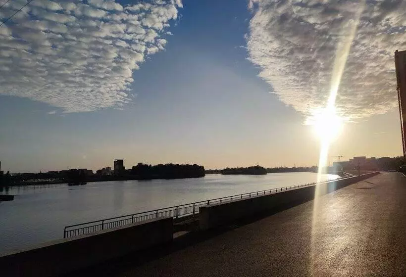 Hotelli White Swan Vyv