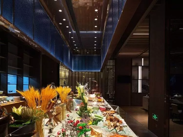 Hotelli White Swan Vyv