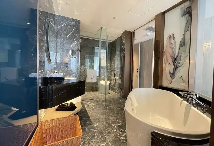 Hotelli White Swan Vyv