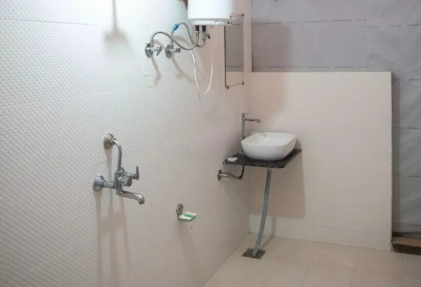 Unity Holiday Resort  Statue Of Unity