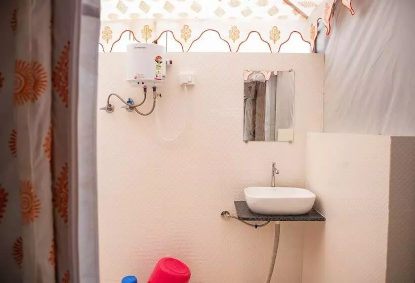 Unity Holiday Resort  Statue Of Unity