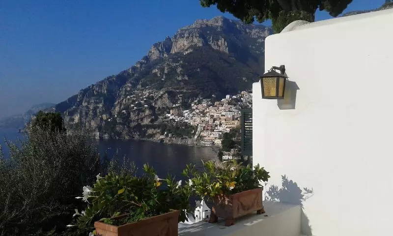 Villa Magenta