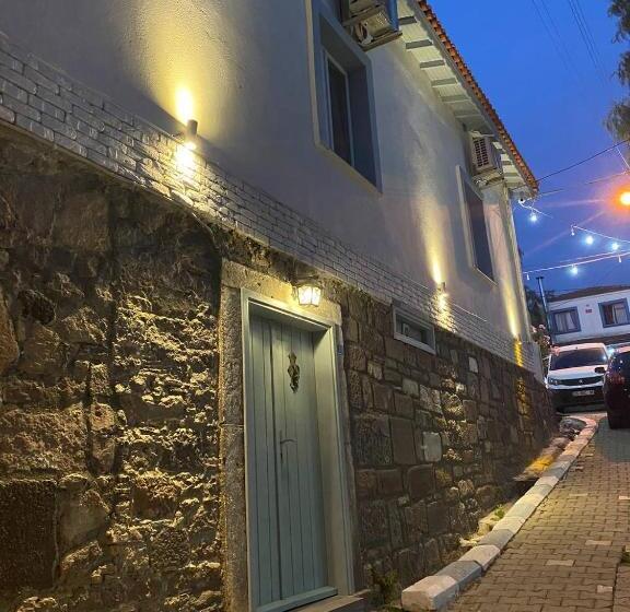 צימר Litri Butik Otel