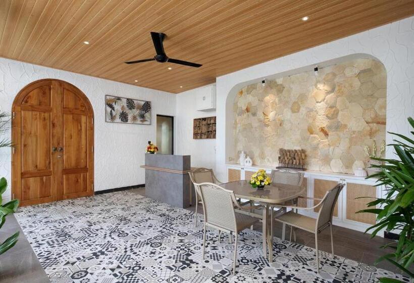 Отель Amandaya Canggu