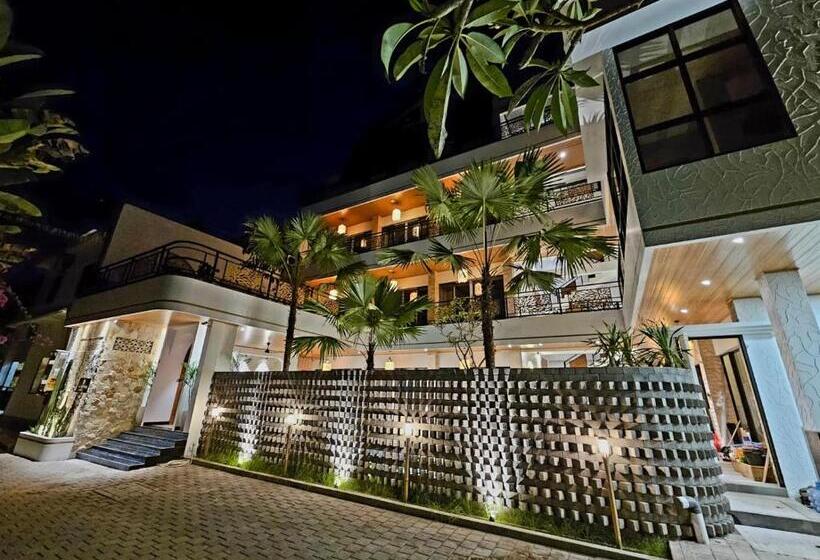 Отель Amandaya Canggu