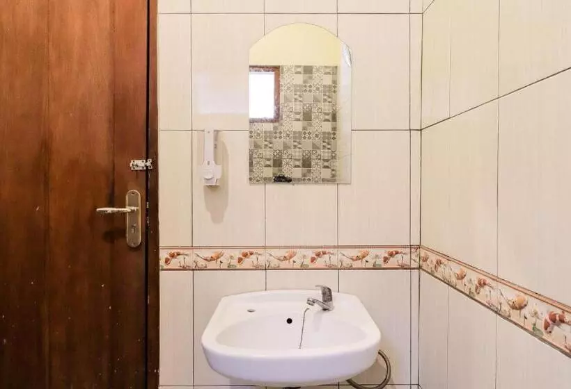 Hotelli Ndalem Ayem Syariah