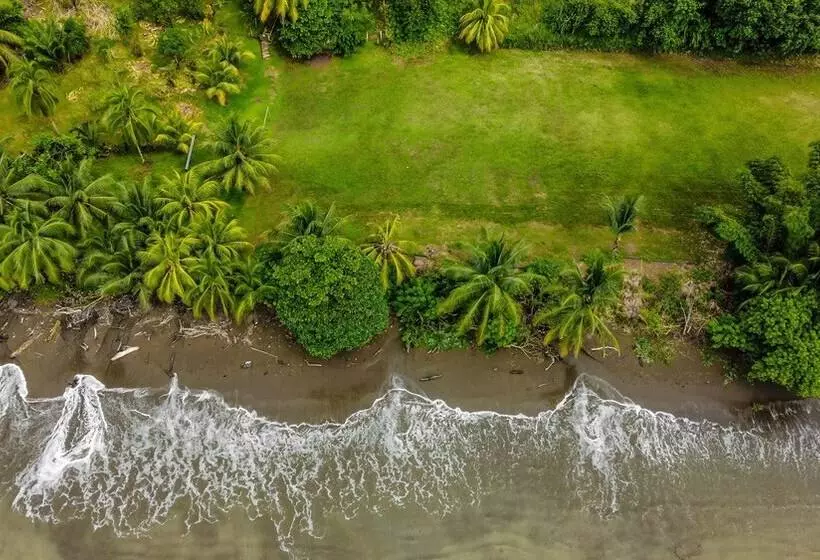 هتل Playa Ganadito Ecolodge