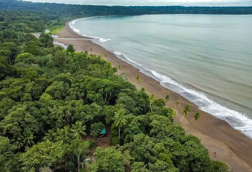 هتل Playa Ganadito Ecolodge