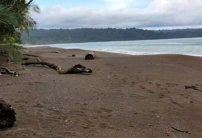 هتل Playa Ganadito Ecolodge