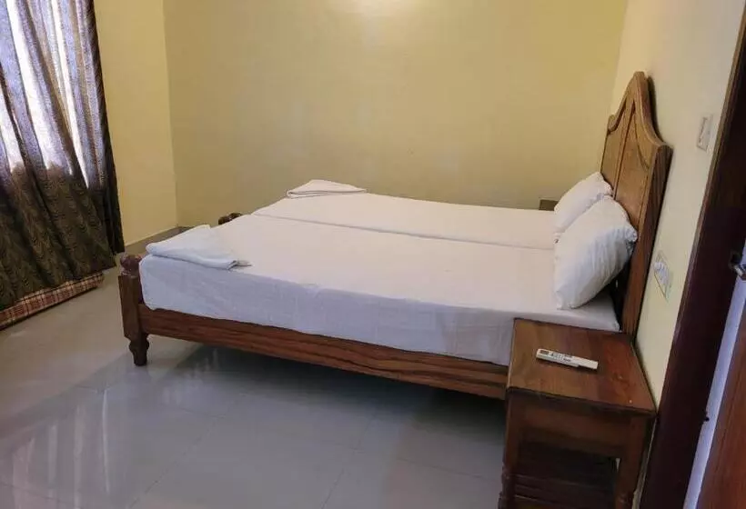ホテル Sea Star Beach Resort Kovalam